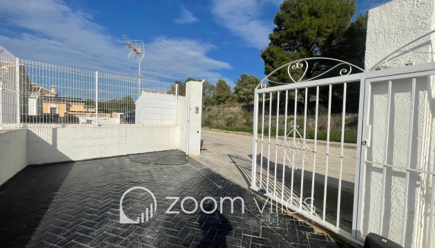 Reventa - Villa / Semi pareado - Calpe