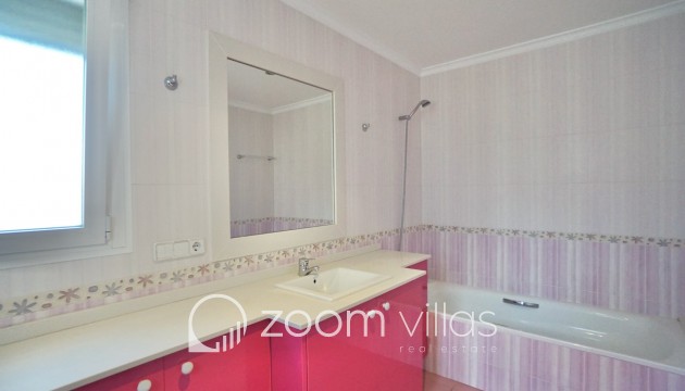 Resale - Villa - Moraira - Solpark