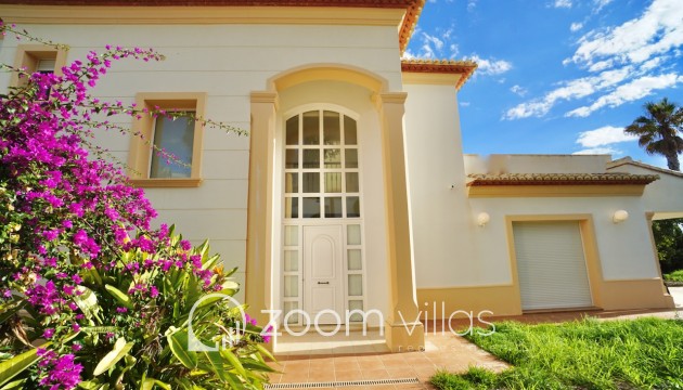 Resale - Villa - Moraira - Solpark