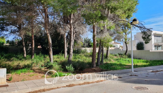 Resale - Plot / Land - Moraira