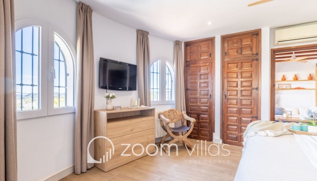 Resale - Villa - Jávea - Pinomar