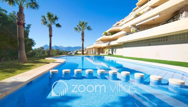 Resale - Apartment - Altea