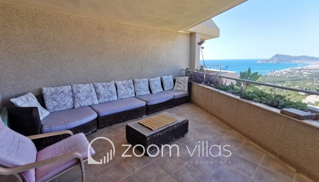 Resale - Apartment - Altea