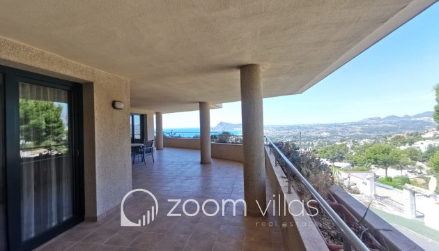 Resale - Apartment - Altea