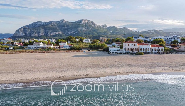 Wiederverkauf - Grundstück - Denia - Almadrava
