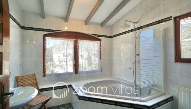 Resale - Villa - Benitachell  - Valle del Portet, Benitachell