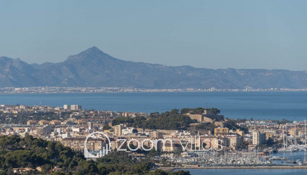Nouvelle construction - Villa - Denia