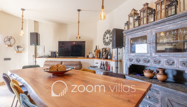Resale - Villa - Calpe - Maryvilla