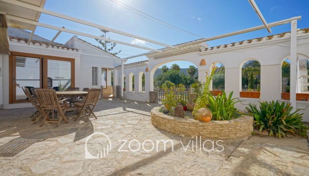 Wiederverkauf - Villa - Jávea - Las Laderas