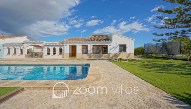 Wiederverkauf - Villa - Jávea - Las Laderas