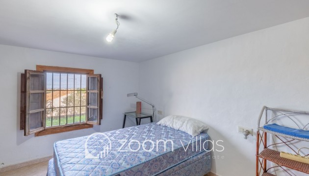 Resale - Villa - Denia - Benimaquia