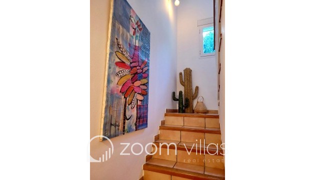 Wiederverkauf - Villa / Doppelhaushälfte - Calpe