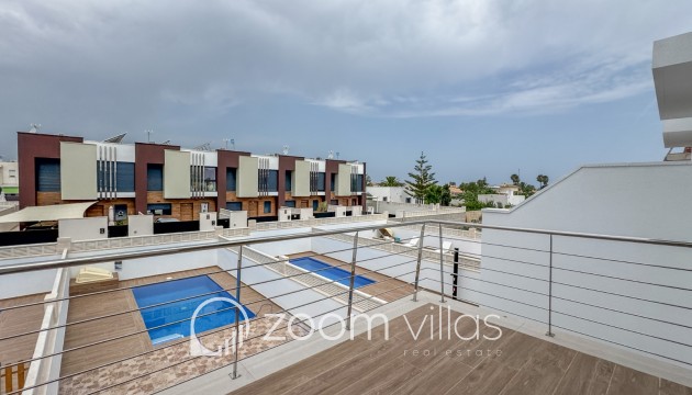 Neubau - Villa / Doppelhaushälfte - Denia - El Verger