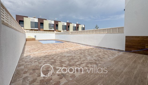 Neubau - Villa / Doppelhaushälfte - Denia - El Verger