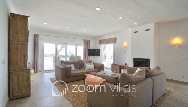 Resale - Villa - Benissa - Montemar