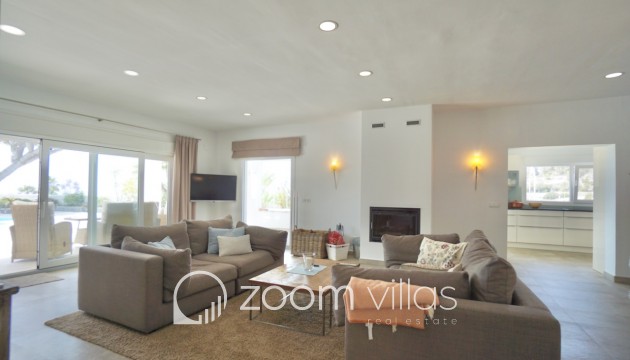 Resale - Villa - Benissa - Montemar