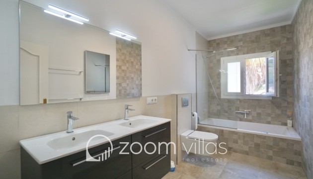 Resale - Villa - Benissa - Montemar